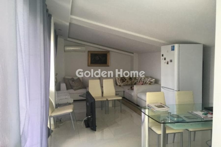 House in Panorama, Voula — Photo 1 of 6