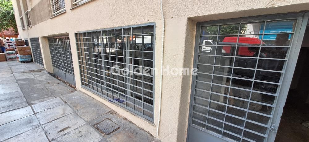 Retail Store in Charokopou, Kalithea — Photo 1 of 21