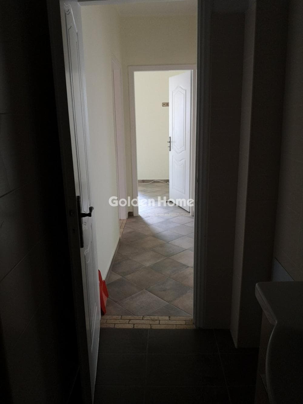 Apartment in Agios Georgios, Neo Psichiko — Photo 18 of 20