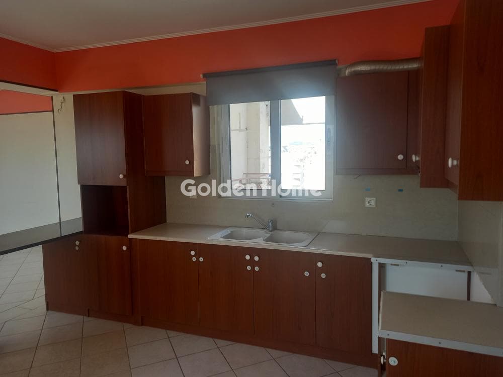 Apartment in Kaminia, Piraeus — Photo 7 of 24