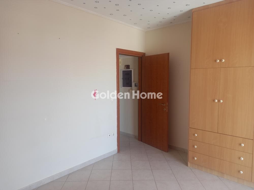 Apartment in Kaminia, Piraeus — Photo 16 of 24