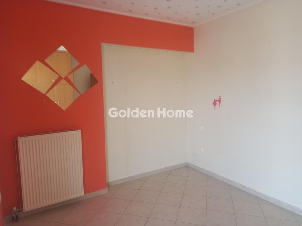 Apartment in Kaminia, Piraeus — Photo 19 of 24