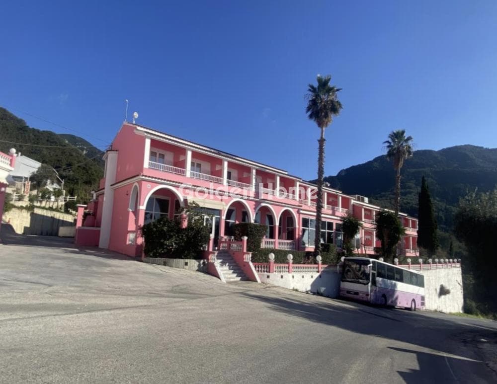 Hotel in Achilleio, Corfu — Photo 1 of 6
