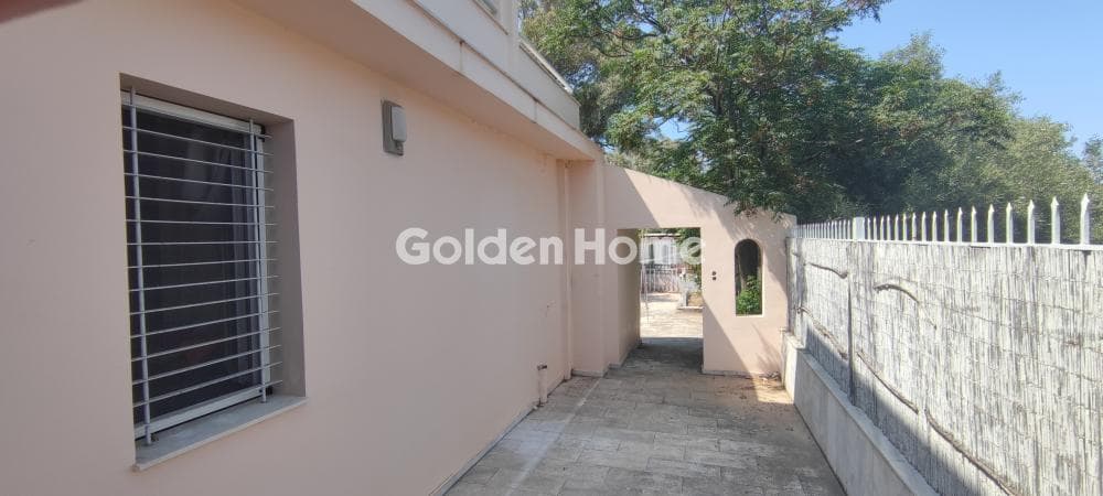 House in Center, Koropi — Photo 4 of 8