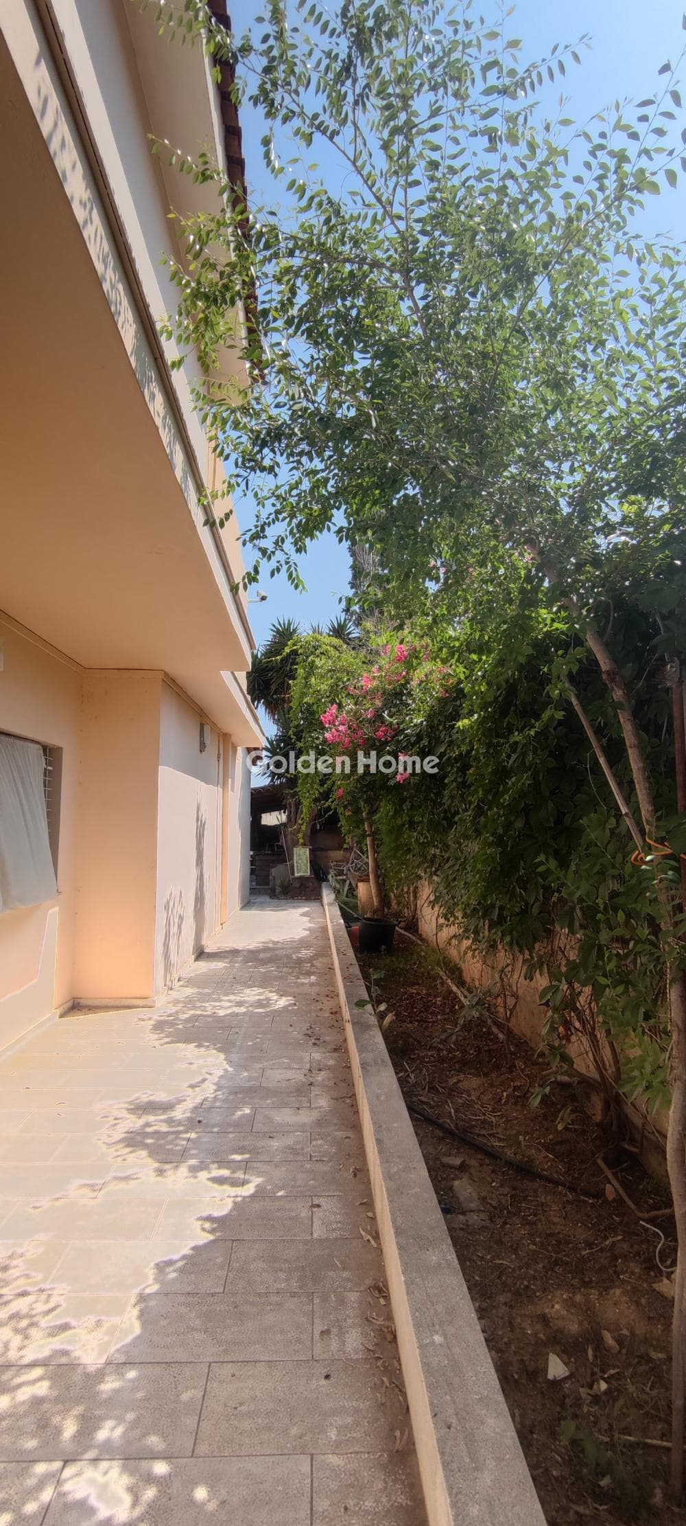 House in Center, Koropi — Photo 5 of 8