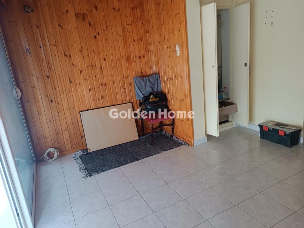 Apartment in Center, Neos Kosmos — Photo 3 of 7