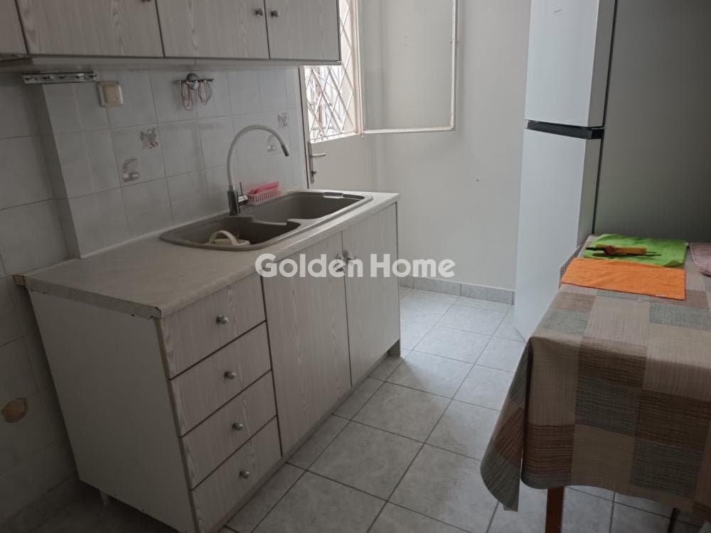 Apartment in Center, Neos Kosmos — Photo 4 of 7