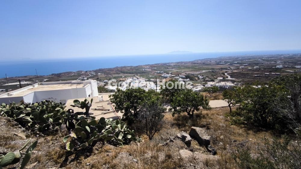 Building Plot in Thira, Santorini — Photo 1 of 5