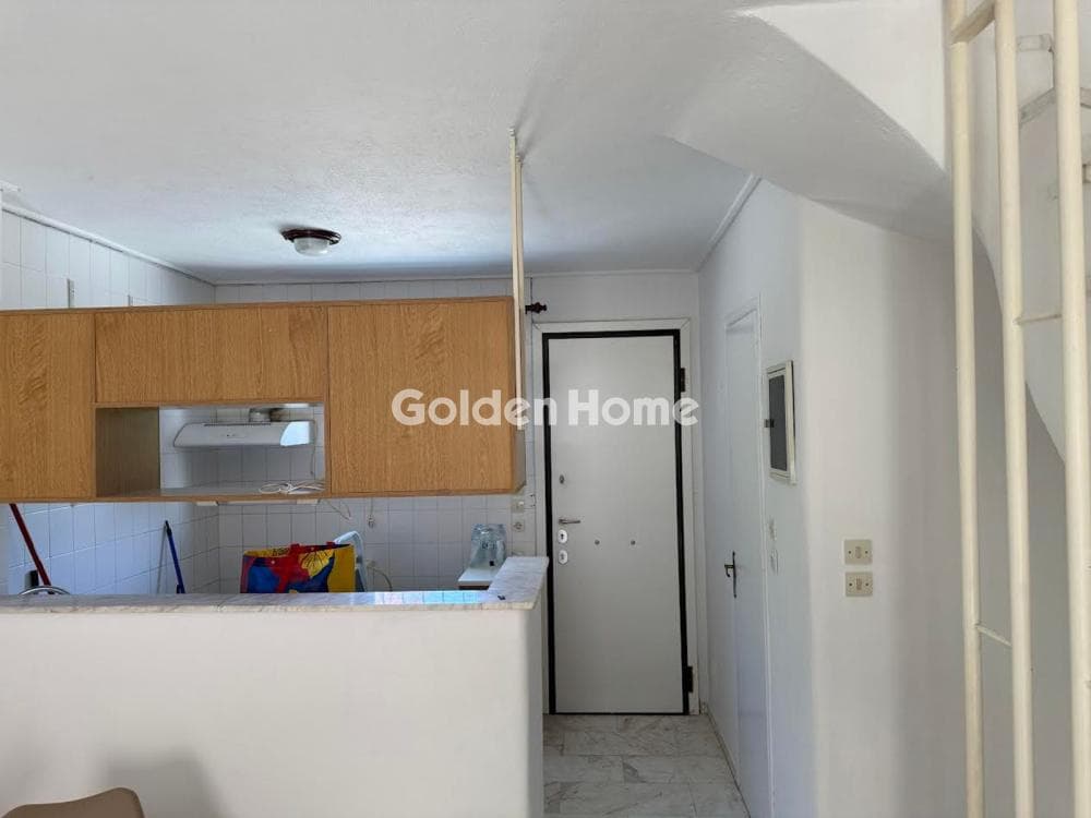 Apartment in Saronida, Saronida — Photo 1 of 15