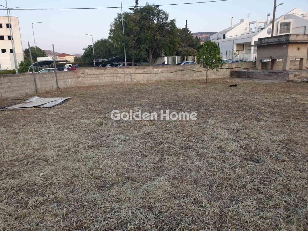 Building Plot in Center, Markopoulo — Photo 1 of 3