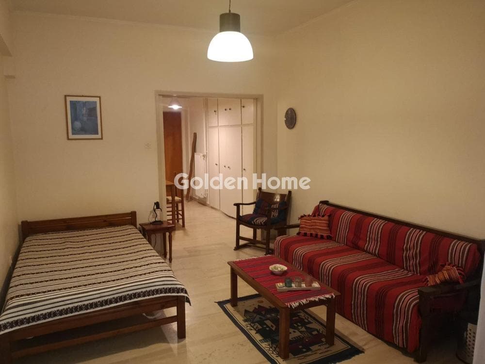 Apartment in Alsos, Nea Smyrni — Photo 2 of 11