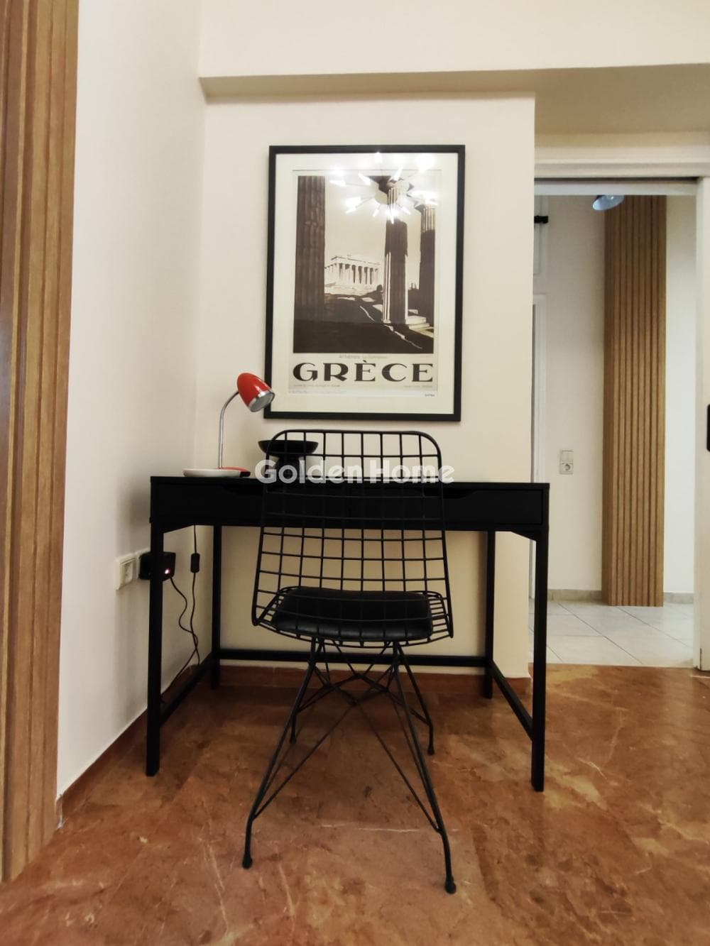 Apartment in Center, Neos Kosmos — Photo 2 of 20