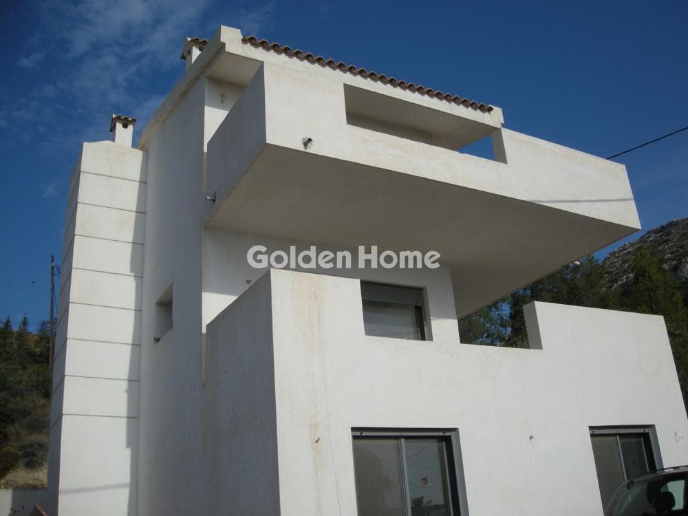 House in Thimari, Palaia Fokaia — Photo 2 of 14