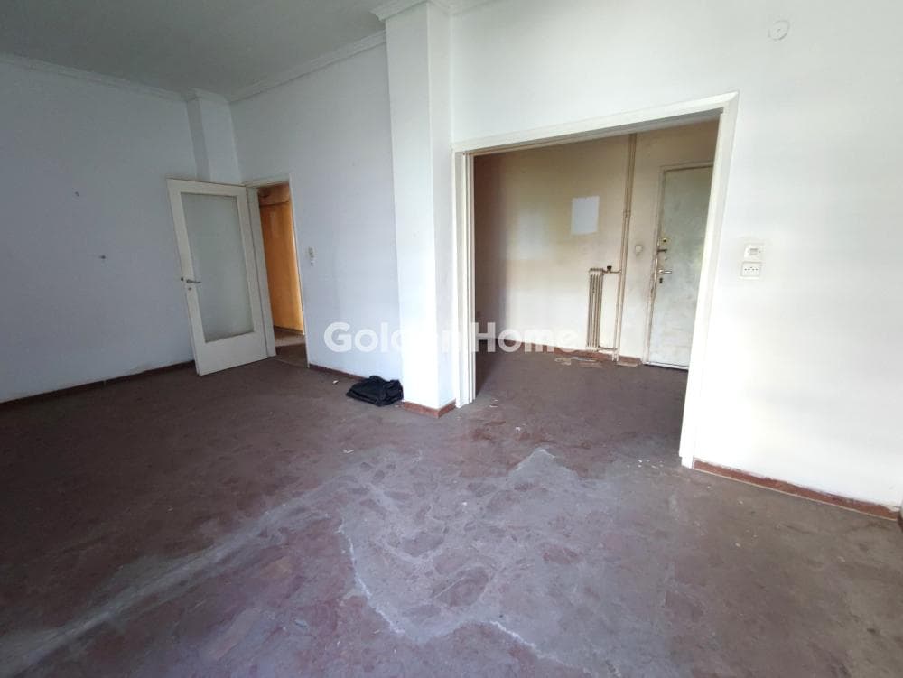 Apartment in Kallipoli, Piraeus — Photo 7 of 25