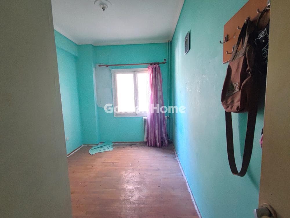 Apartment in Kallipoli, Piraeus — Photo 21 of 25