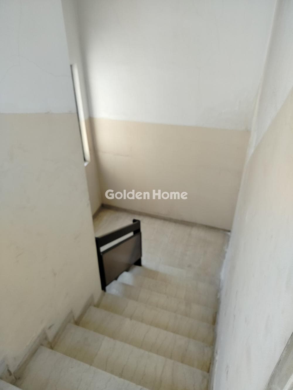 Office in Platia Koumoundourou, Kentro — Photo 4 of 15