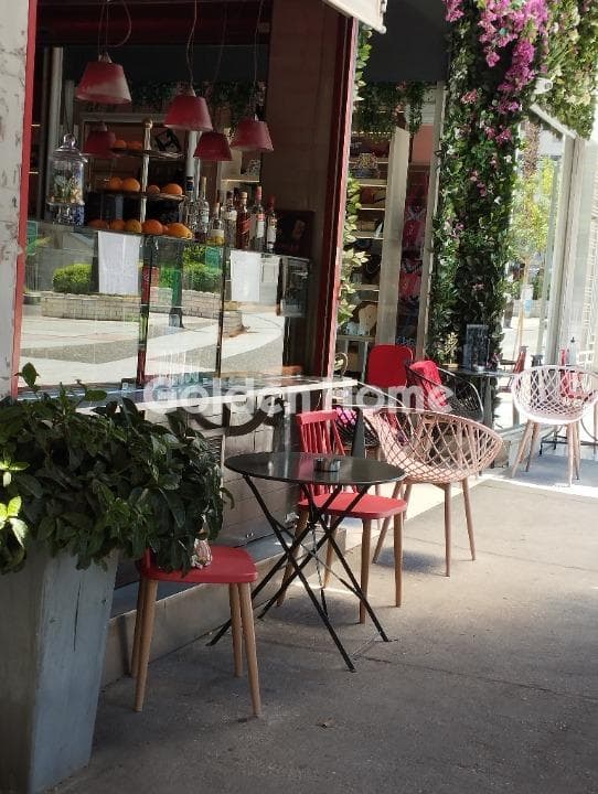 Retail Store in Diilistiria, Piraeus — Photo 3 of 10