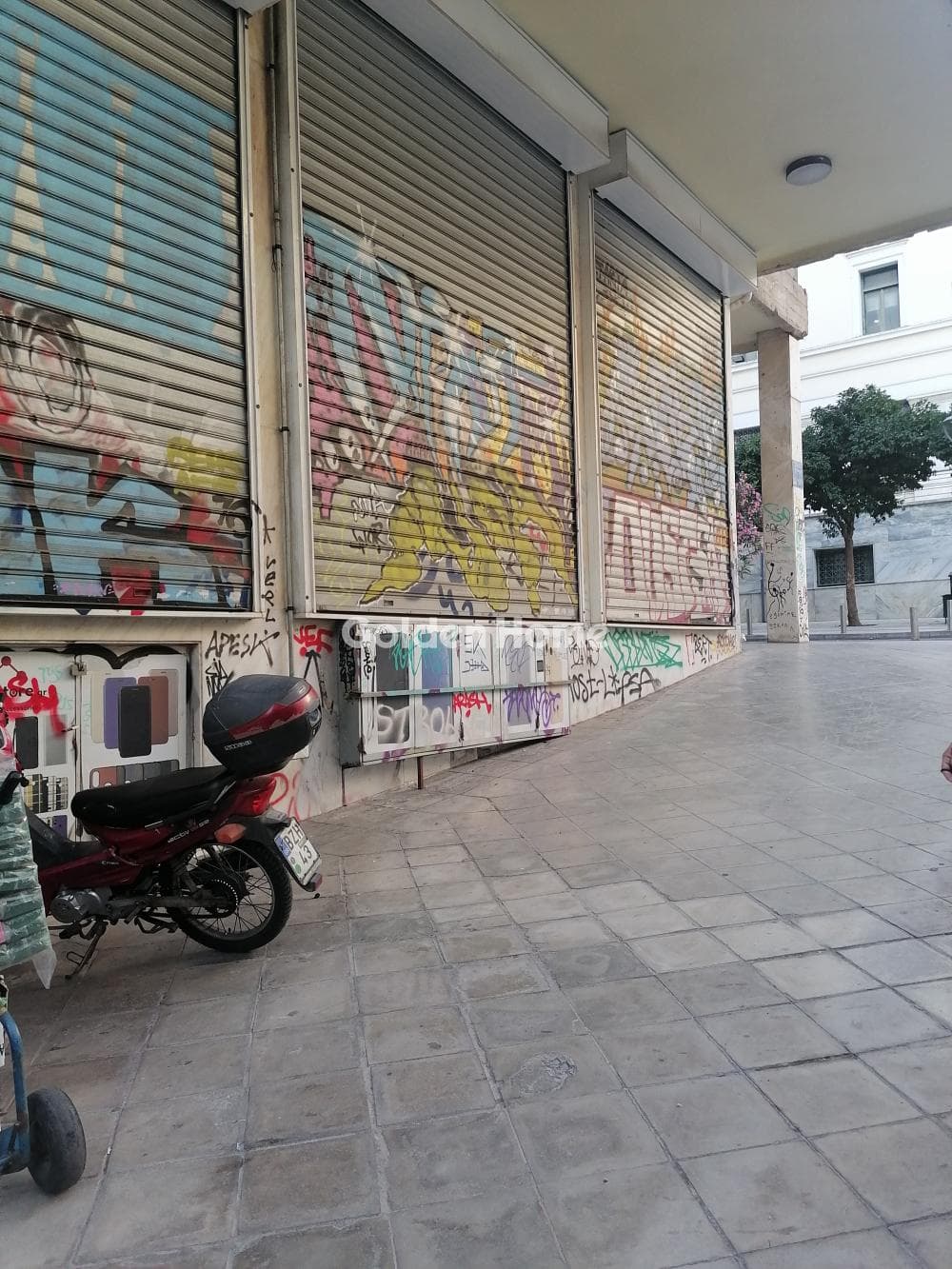 Αποθήκη στην Ραβένια, Αττική — Φωτογραφία 3 από 5