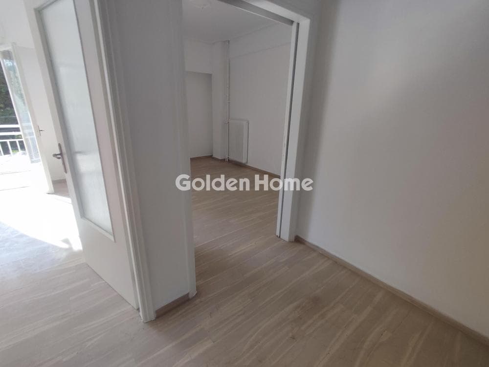 Apartment in Eleftherias square, Koridallos — Photo 5 of 20