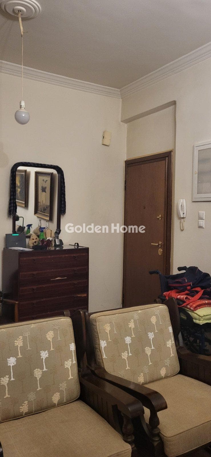 Apartment in Center, Dafni — Photo 5 of 17