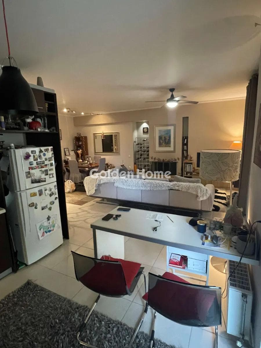 Apartment in Mirtea, Chaidari — Photo 2 of 10