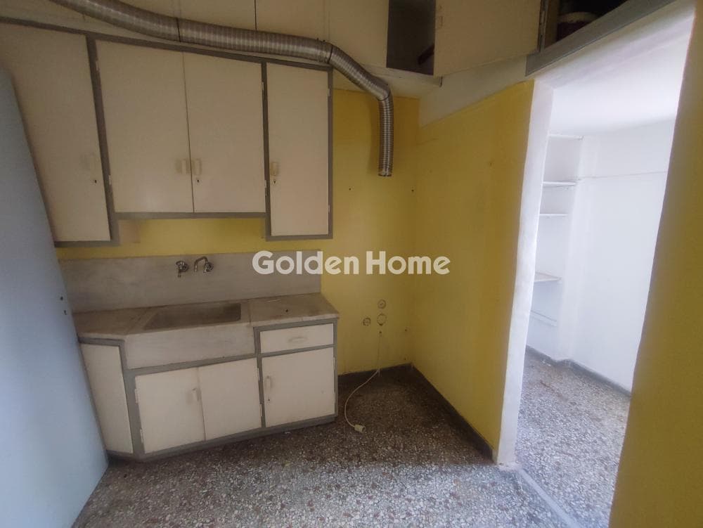 Apartment in Megala Sxoinia B, Exarchia - Neapoli — Photo 5 of 7