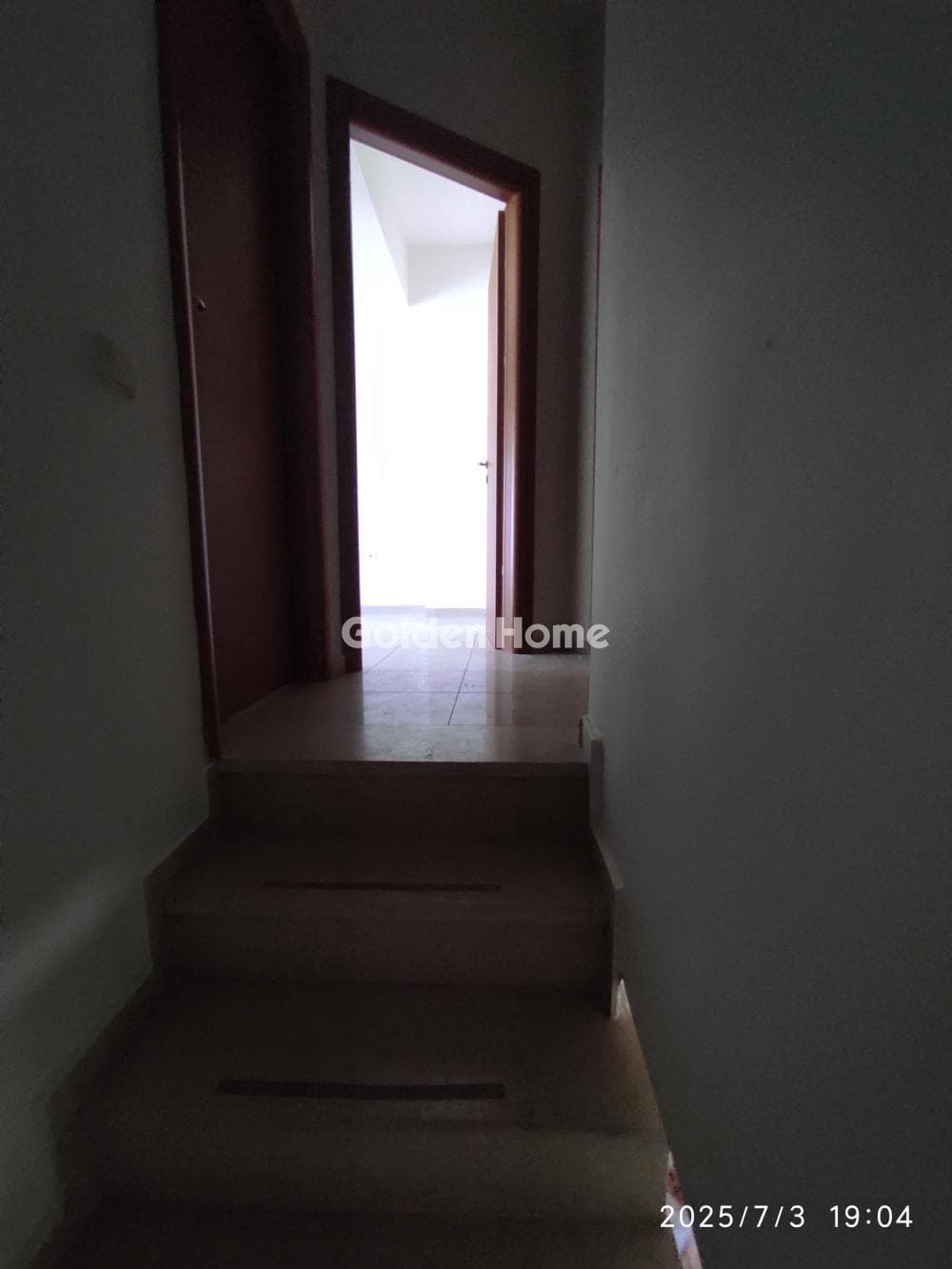 House in Center, Epanomi — Photo 13 of 30