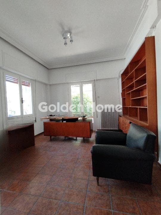 Apartment in Agios Ioannis Chrisostomos, Nikaia — Photo 7 of 55