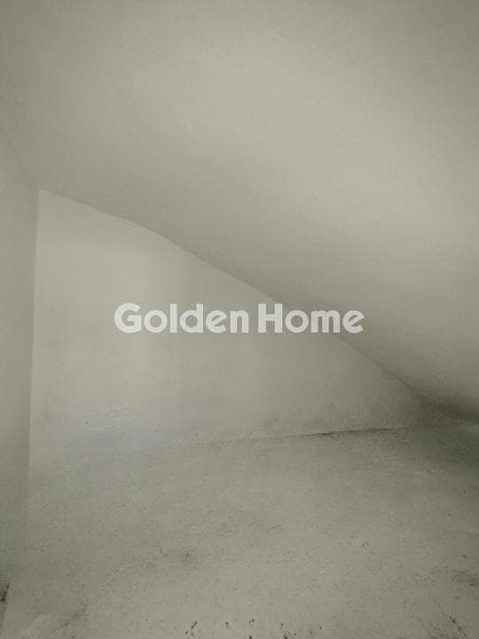 Apartment in Agios Ioannis Chrisostomos, Nikaia — Photo 14 of 55