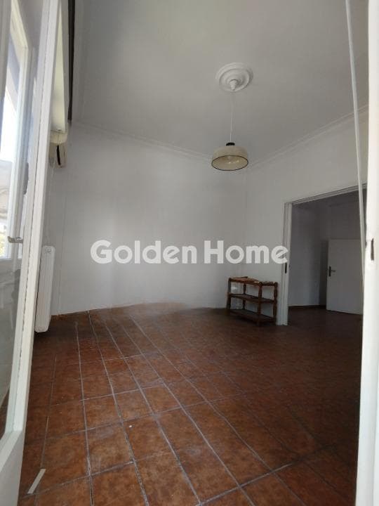 Apartment in Agios Ioannis Chrisostomos, Nikaia — Photo 17 of 55