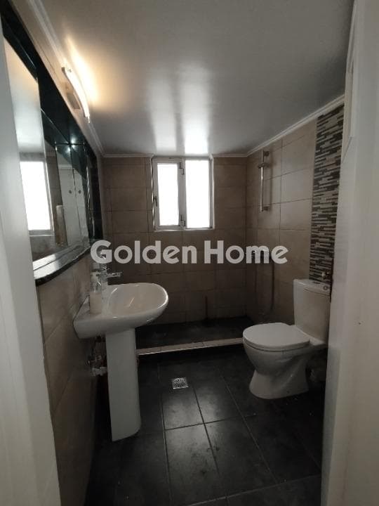 Apartment in Agios Ioannis Chrisostomos, Nikaia — Photo 23 of 55