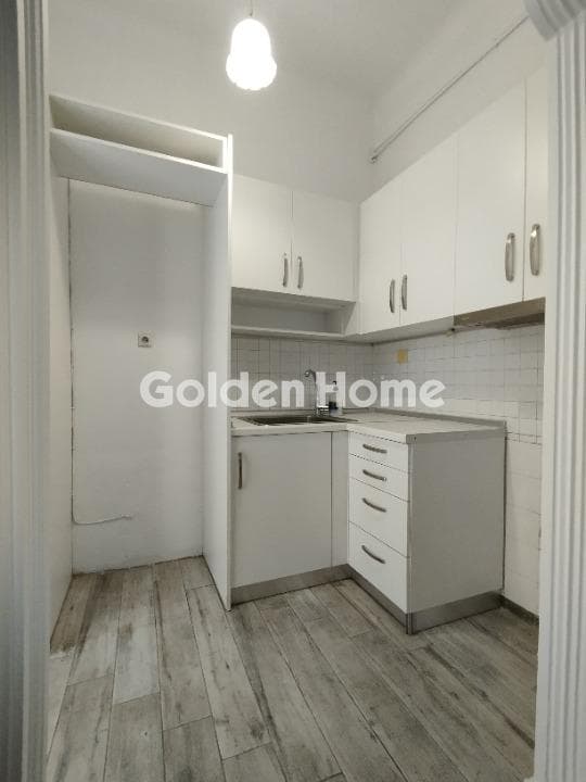 Apartment in Agios Ioannis Chrisostomos, Nikaia — Photo 45 of 55