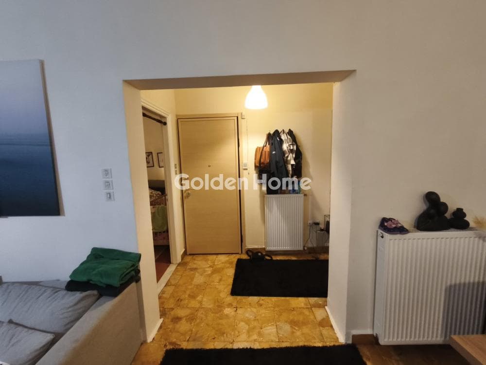 Apartment in Agia Sofia, Piraeus — Photo 4 of 14