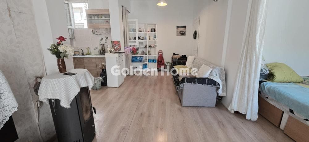 Apartment in Dafni, Dafni — Photo 2 of 16