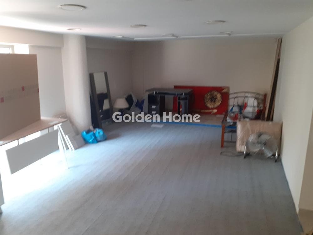 Κατάστημα στην Τουρκοβούνια, Κερατσίνι — Φωτογραφία 12 από 13