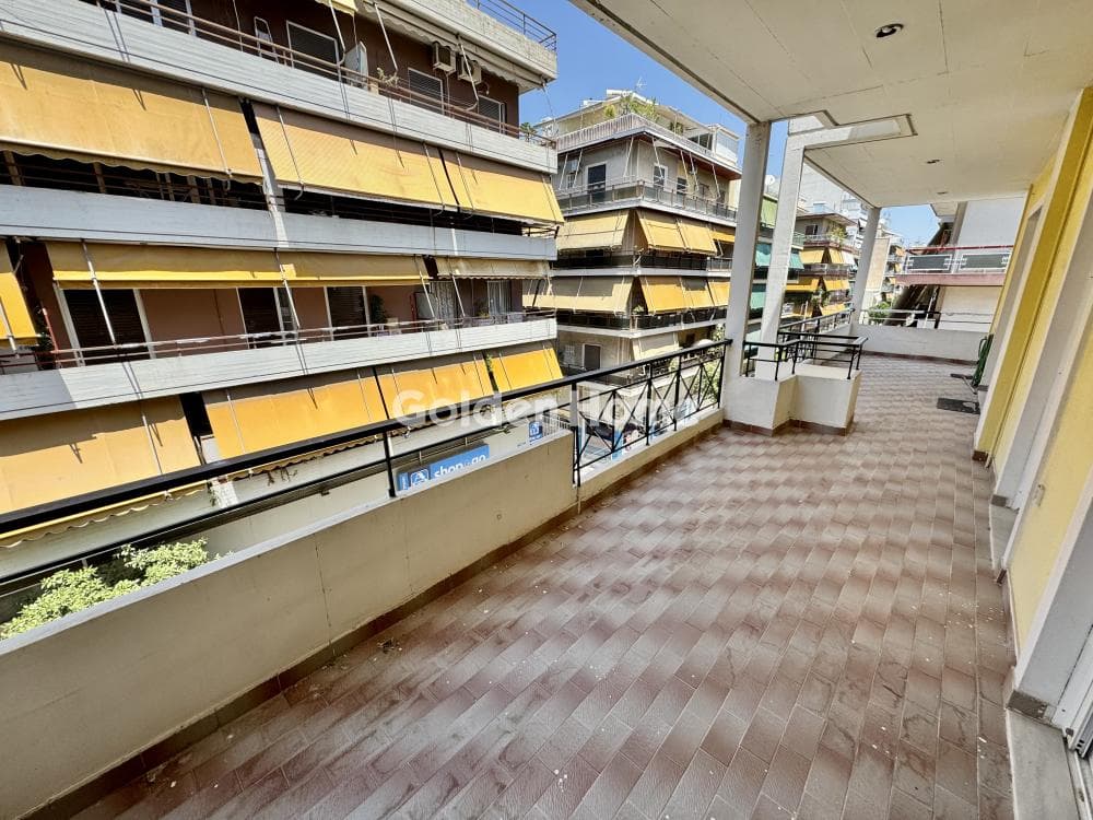Apartment in Alsos, Nea Smyrni — Photo 3 of 35
