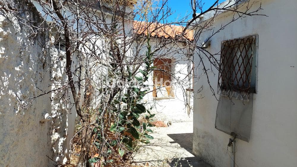 Building Plot in Venio Daskaleiou, Keratea — Photo 1 of 2