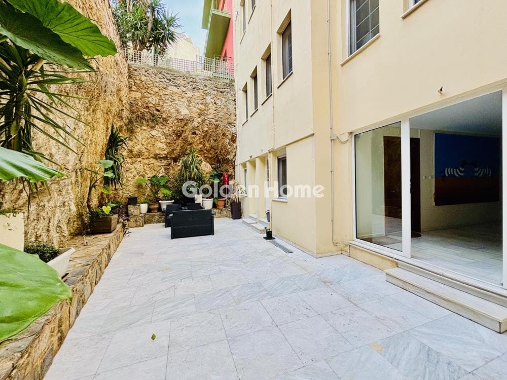 Γραφείο στην Βαρνάβα, Εκάλη — Φωτογραφία 1 από 10