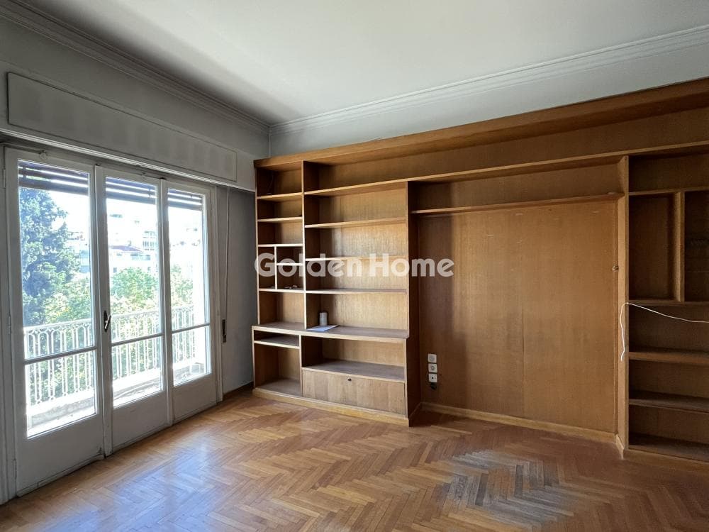 Apartment in Monastiraki, Historic Center — Photo 1 of 20