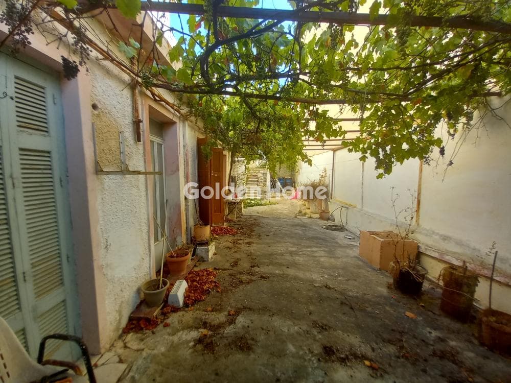 Οικόπεδο στην Άνω Νεάπολη, Νίκαια — Φωτογραφία 2 από 3