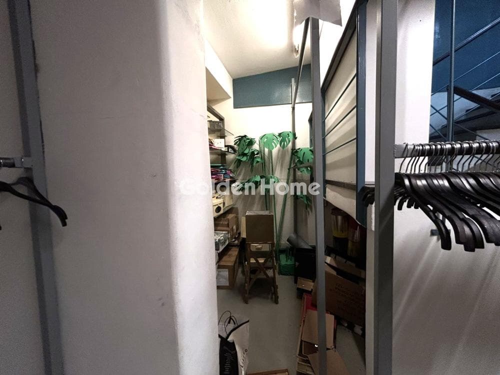 Retail Store in Oria Imittou, Pagkrati — Photo 9 of 9