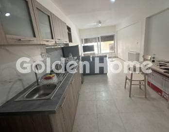 Apartment in Diilistiria, Piraeus — Photo 2 of 12