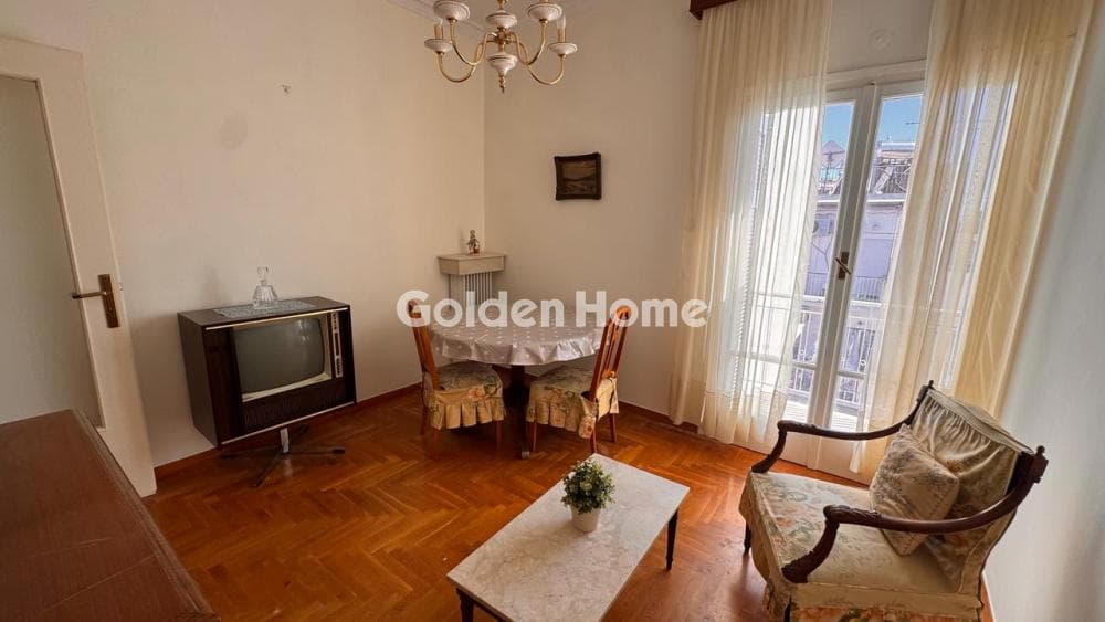 Apartment in Mouseio, Exarchia - Neapoli — Photo 5 of 7