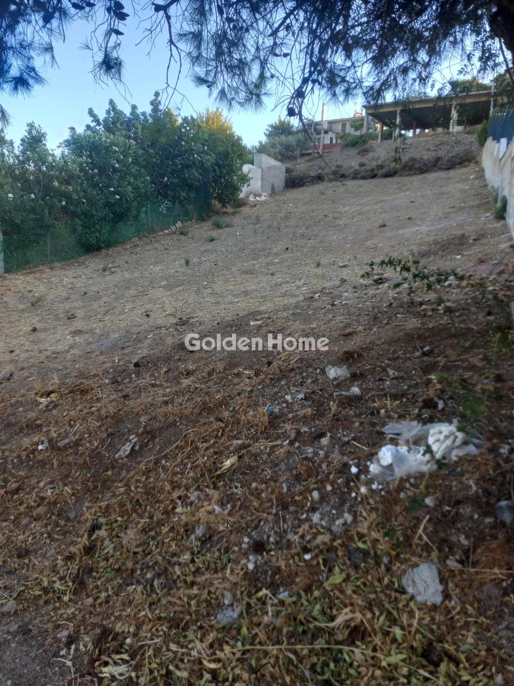 Αγροτεμάχιο στην Μικρολίμανο, Λαύριο — Φωτογραφία 1 από 4