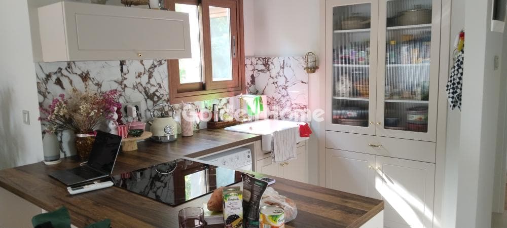 Apartment in Fokionos Negri, Kipseli — Photo 3 of 19