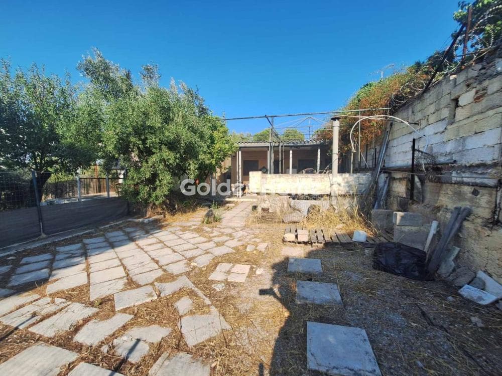 House in Aiantio, Salamina — Photo 1 of 8