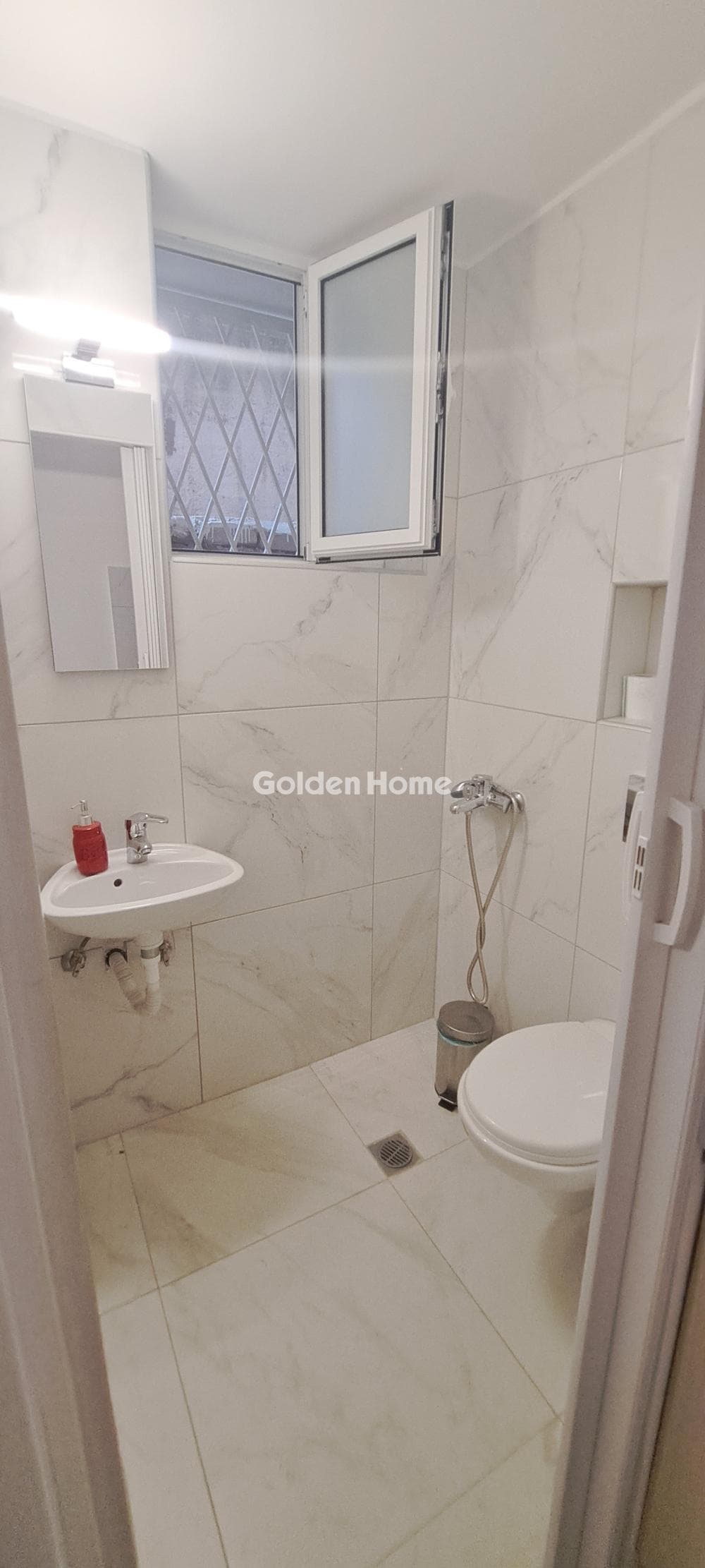 Apartment in Agia Sofia, Neo Psichiko — Photo 48 of 50