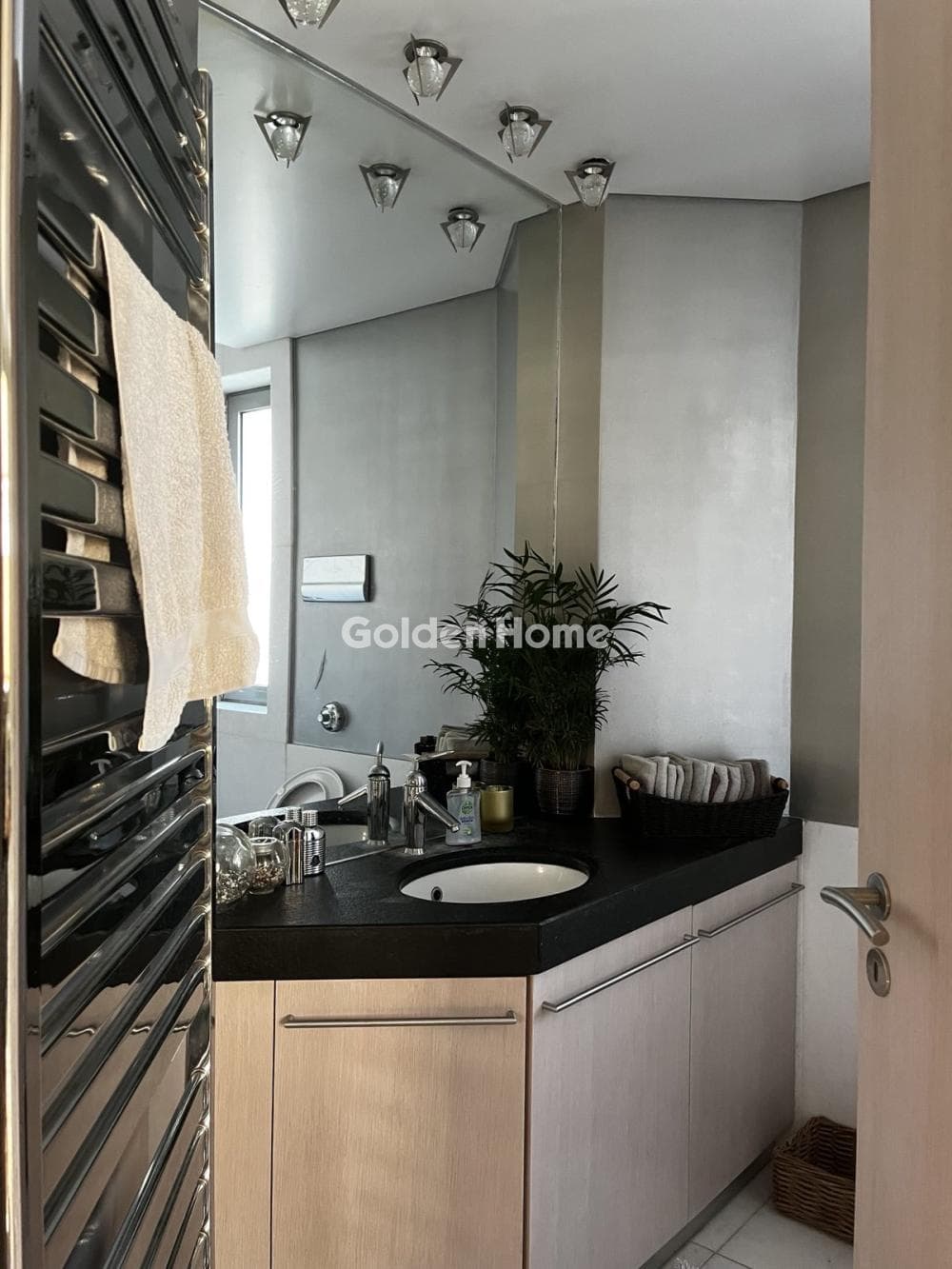 Apartment in Evryali, Voula — Photo 31 of 34