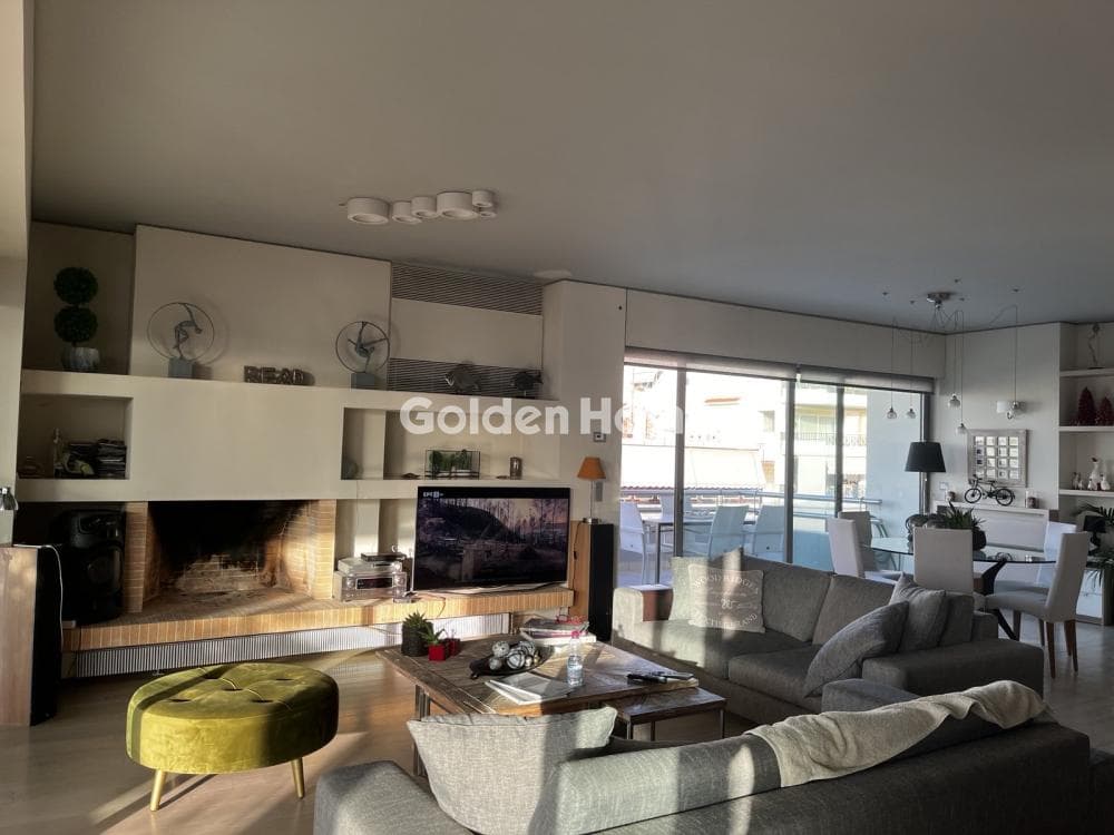 Apartment in Evryali, Voula — Photo 2 of 34
