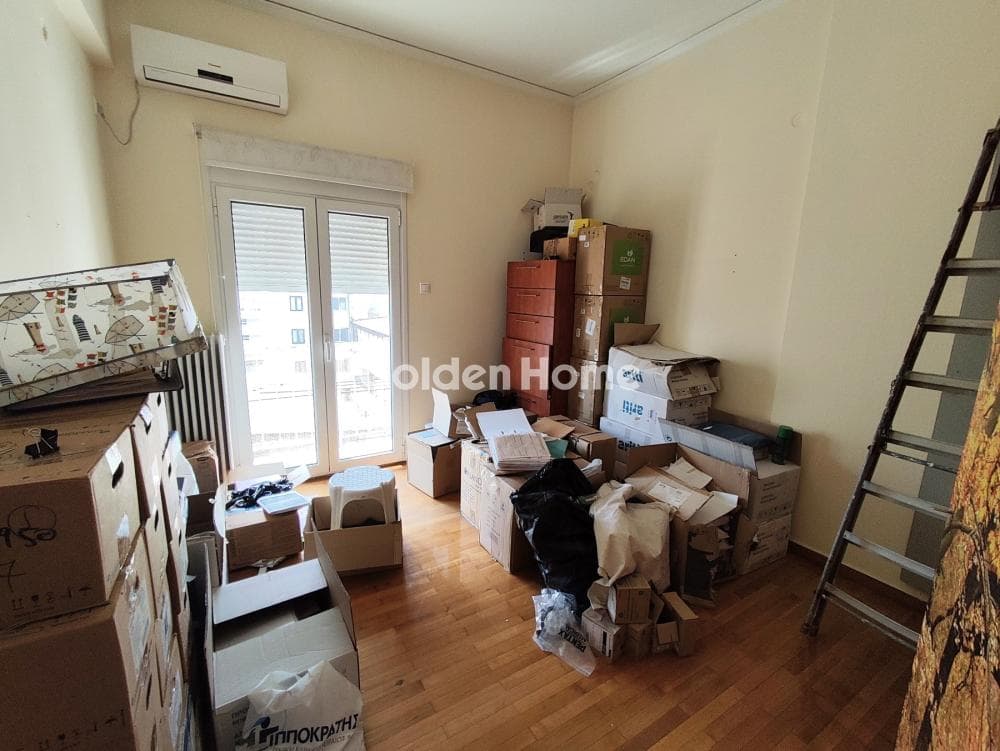 Apartment in Terpsithea, Piraeus — Photo 17 of 22